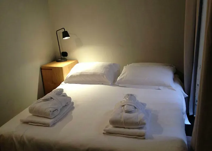 Art Navona Konukevi 4*