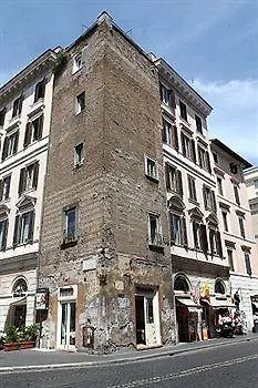 Art Navona Konukevi